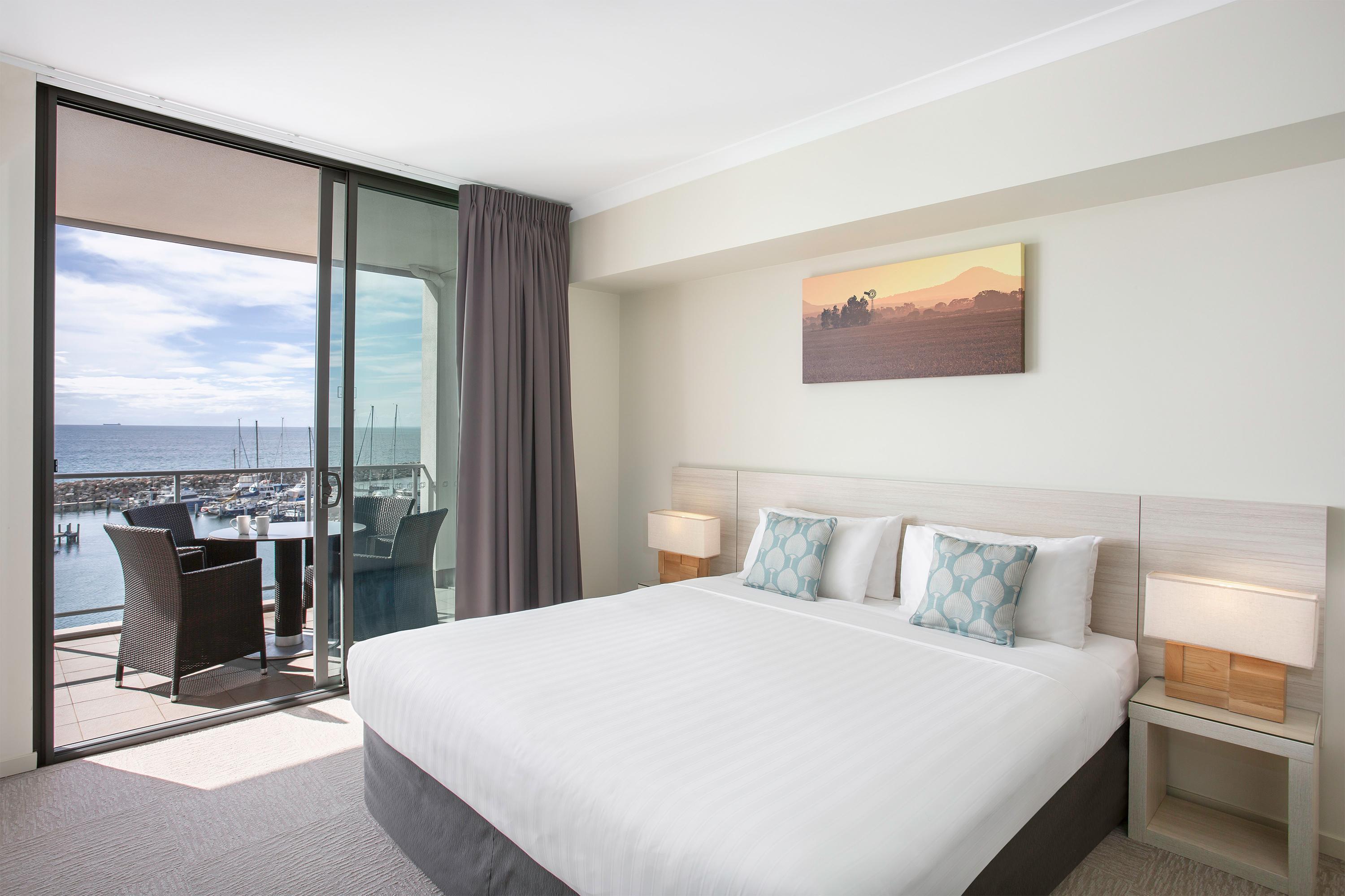 Mantra Geraldton Aparthotel Exterior photo